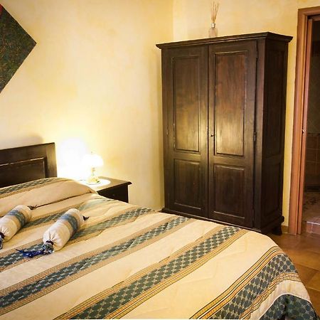 Locanda Dei Baroni Vasto Ruang foto